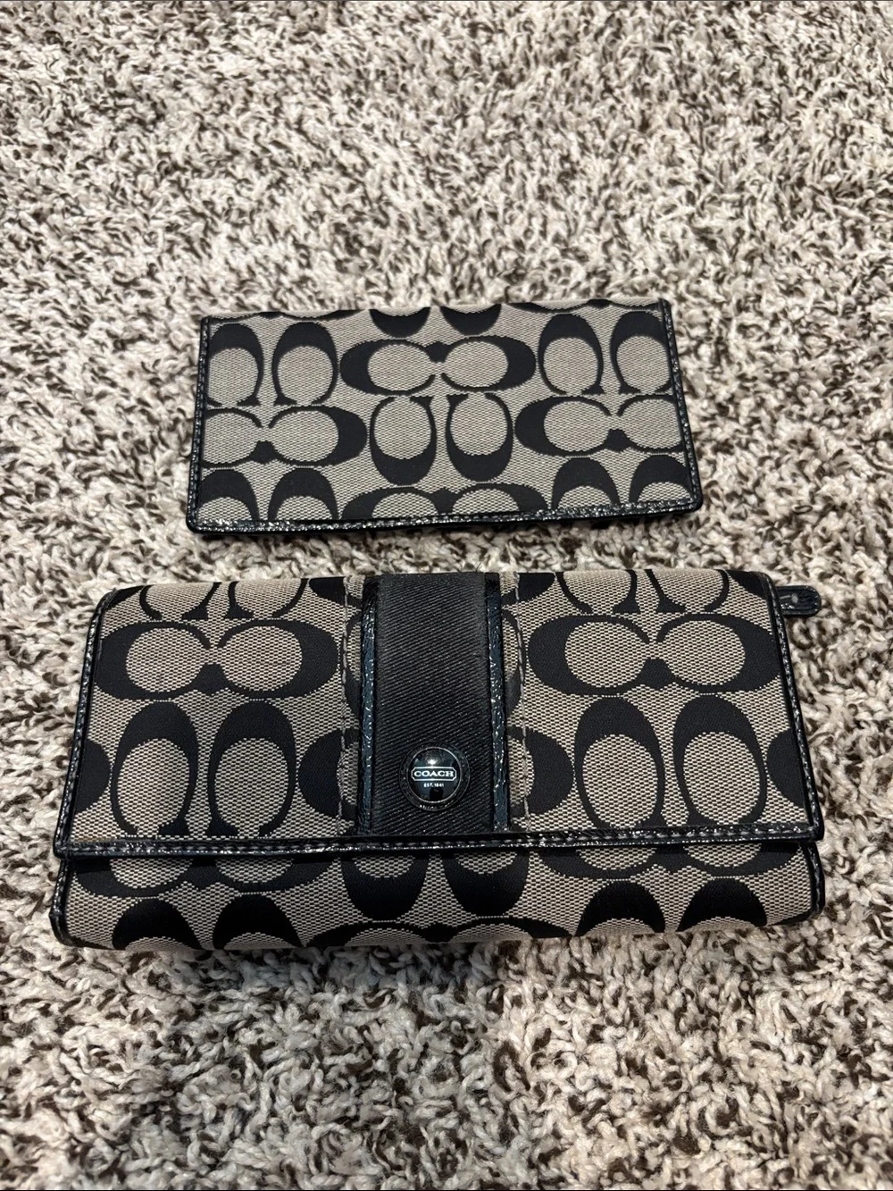 Coach Signature Canvas Wallet in Black and Tan - Picture 1 of 6